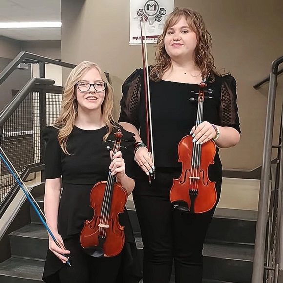 Meet your Posher, Elizabeth Posh II Ambassador - Picture 12 of 17